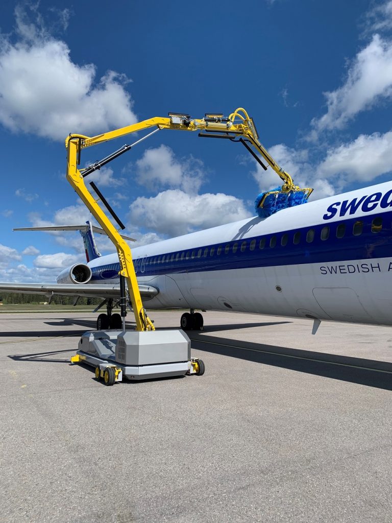 How aircraft exterior cleaning can save you money on a costly repainting process
