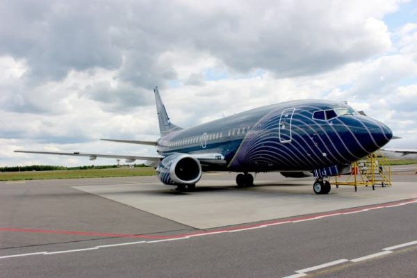 BOEING-737-500-1